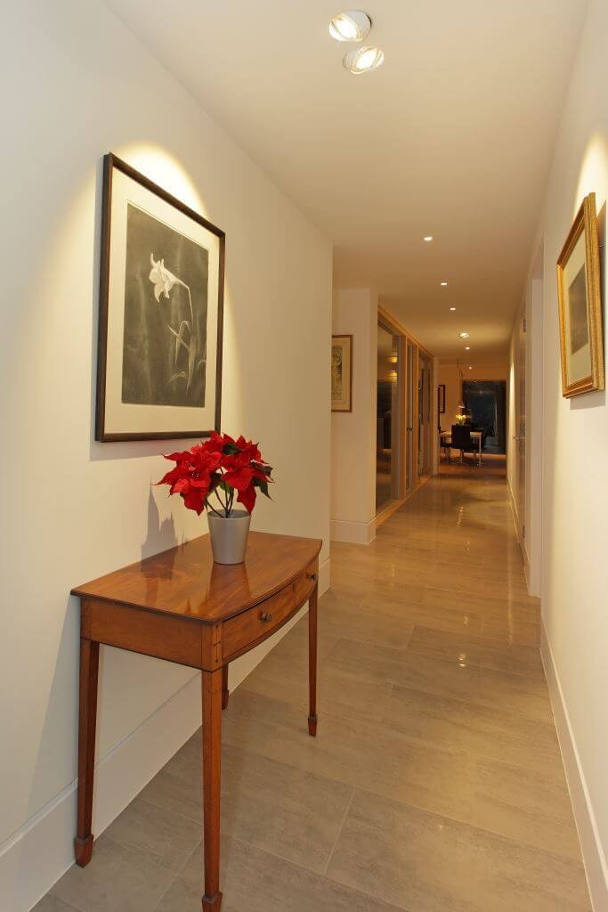 lighting for artwork 