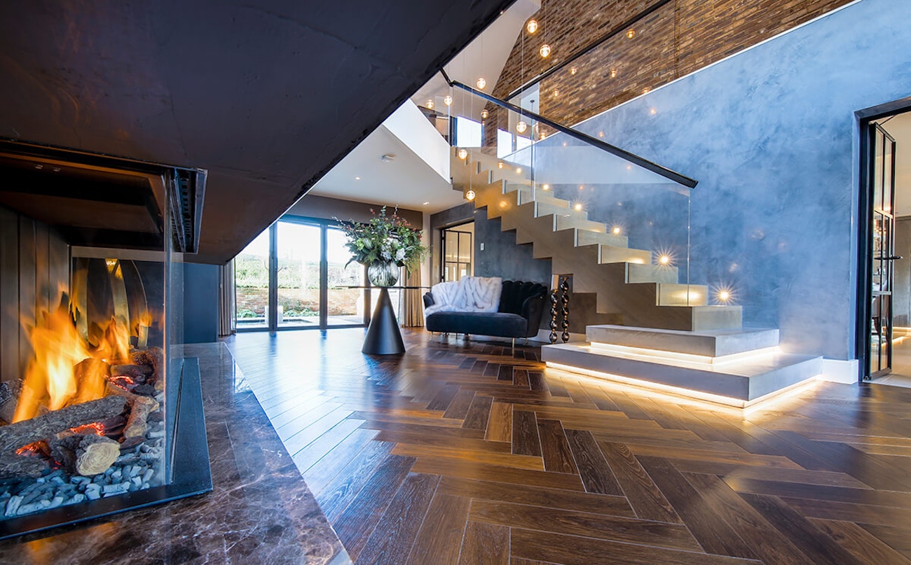 Smart Stair Lighting: Elevate Your Home with Automation